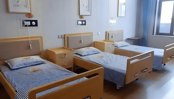 高中毕业可以在深圳落户么_陈佩斯这部高评佳作实至名归 至名归、保部关心干部护干